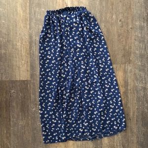 Chiffon American Apparel Maxi skirt with daisies